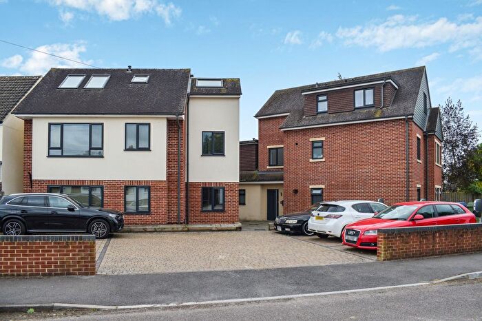 2 Bedroom Maisonette To Rent In Blenheim Road, Kidlington, OX5