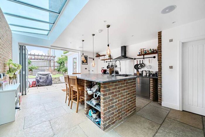 4 Bedroom House For Sale In Adys Road, Peckham Rye, London, SE15