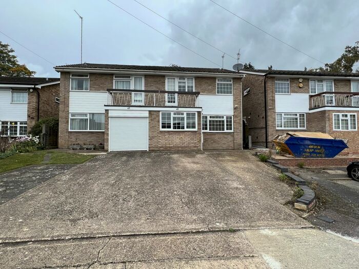 3 Bedroom Semi-Detached House To Rent In Knoll Crescent, Northwood, HA6