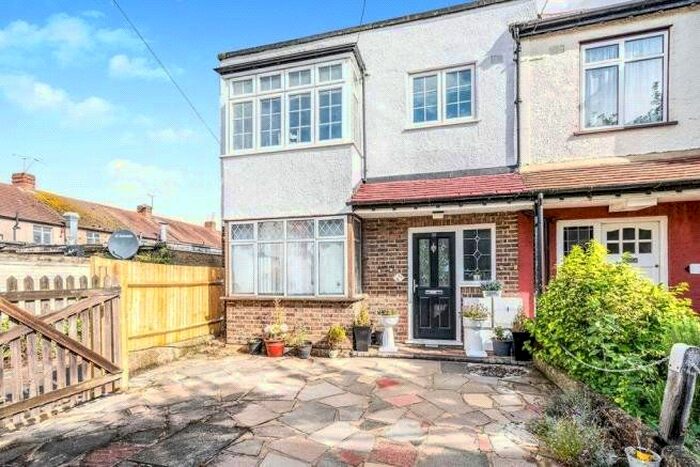 1 Bedroom Flat To Rent In Rosehill Avenue, Sutton SM1