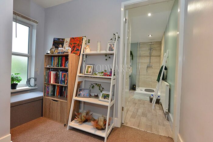 3 Bedroom Terraced House For Sale In Mansfield Road, Alfreton, DE55