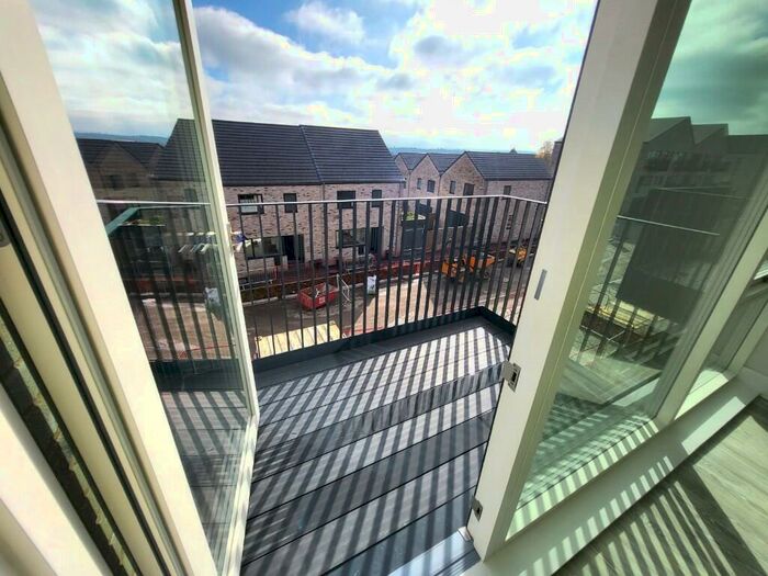 2 Bedroom Apartment To Rent In Honeysuckle Walk, Elderberry Walk, Southmead, Bristol, BS10