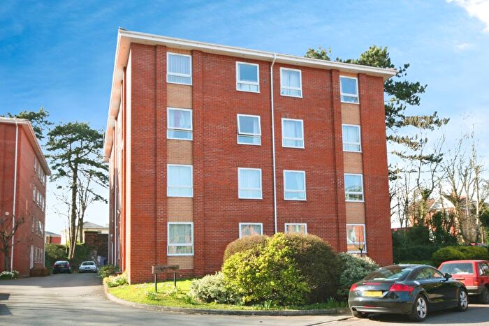 1 Bedroom Studio To Rent In Old Station Drive, Leckhampton, Cheltenham, GL53