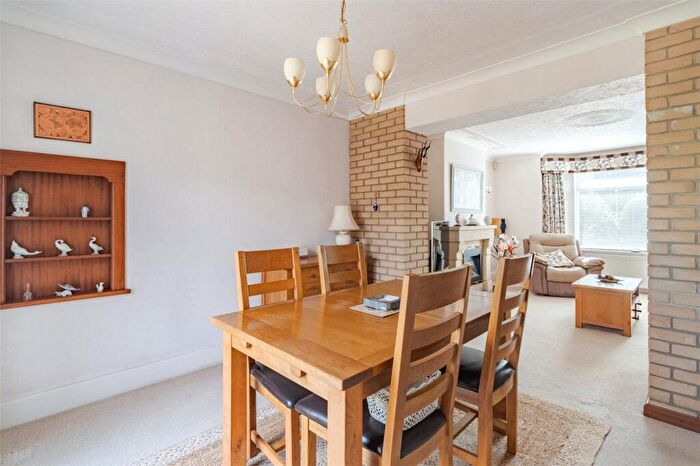 3 Bedroom Detached House For Sale In Wimborne Road West, Wimborne, Dorset, BH21