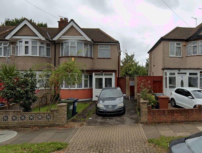3 Bedroom Terraced House To Rent In Kings Road, Harrow, HA2