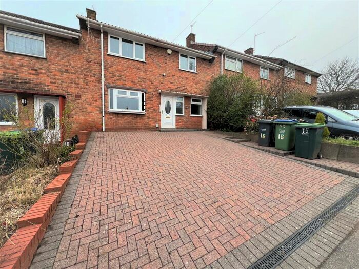 3 Bedroom House To Rent In Tame Road, Oldbury, West Midlands, B68