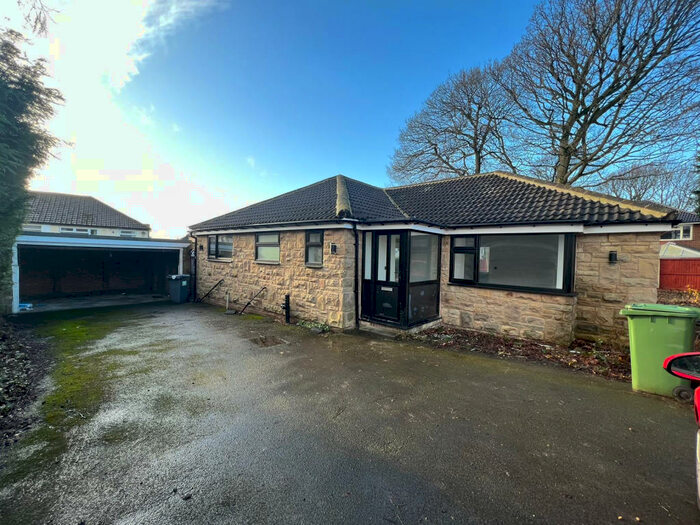 3 Bedroom Terraced House To Rent In Whinmoor Gardens, Leeds, West Yorkshire, LS14