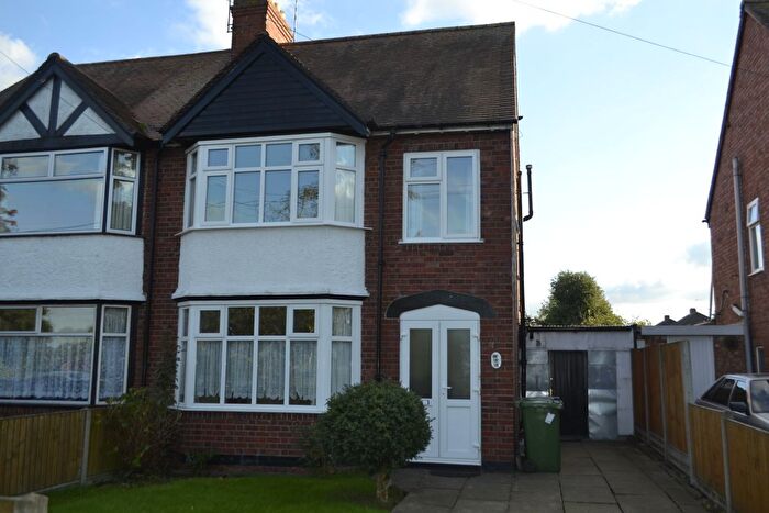 3 Bedroom Semi-Detached House To Rent In Radford Road, Leamington Spa, CV31