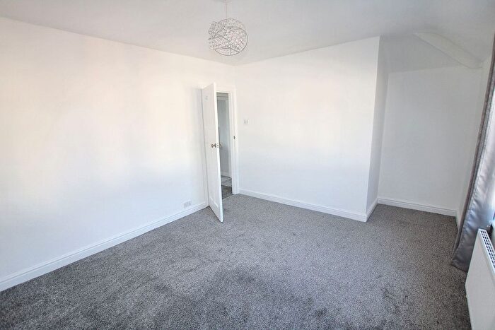 2 Bedroom End Of Terrace House To Rent In South Avenue, Warrington, WA2