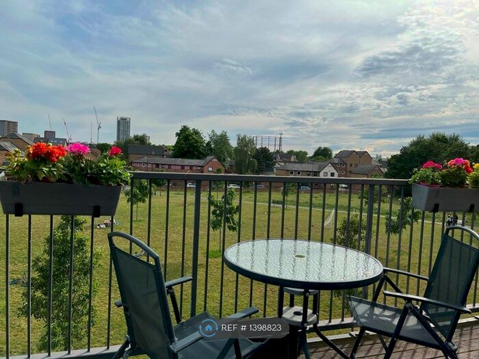 1 Bedroom Flat To Rent In Fisher Close, London, SE16