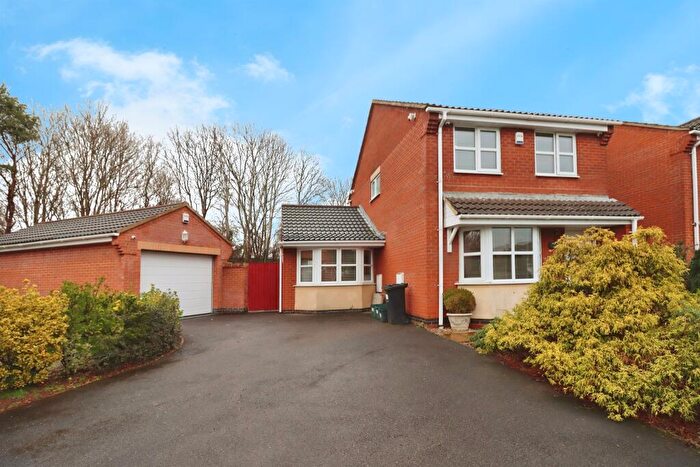 3 Bedroom Detached House For Sale In Lingfield Park, Downend, Bristol, BS16