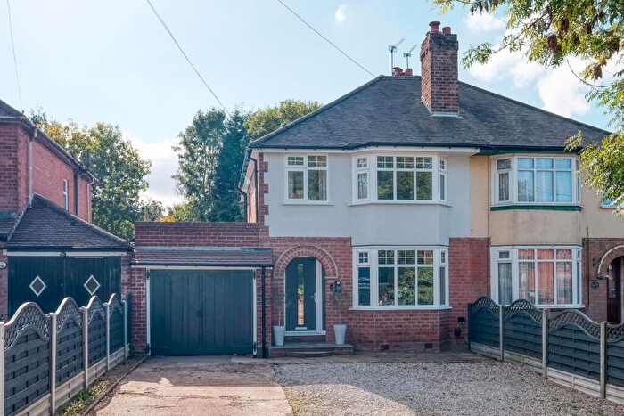 3 Bedroom Semi-Detached House For Sale In Whetty Lane, Rednal, B45