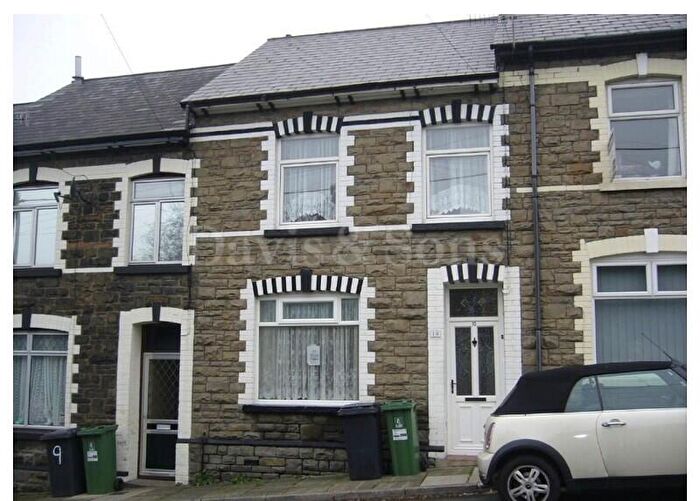 3 Bedroom Terraced House To Rent In John Street, Pontypool, Monmouthshire., NP4