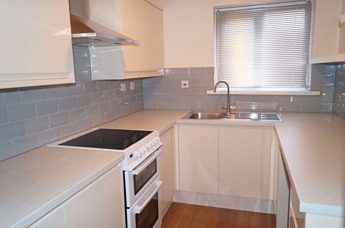 2 Bedroom Flat To Rent In Christchurch Road, Bournemouth, BH1