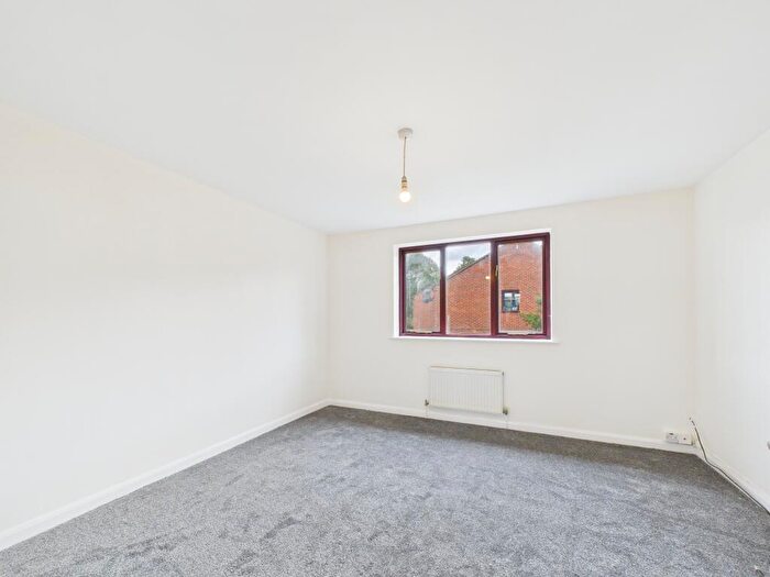 2 Bedroom Detached House For Sale In Great Northern Road, Derby, DE1