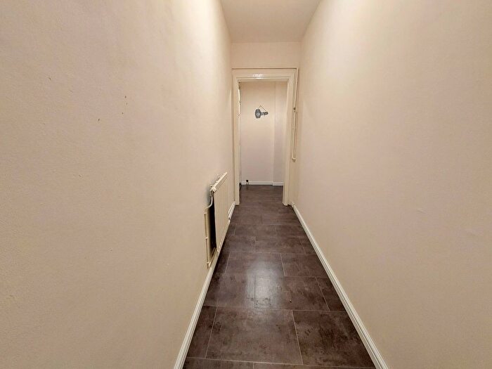 1 Bedroom Flat To Rent In Hannah Street, Porth, CF39