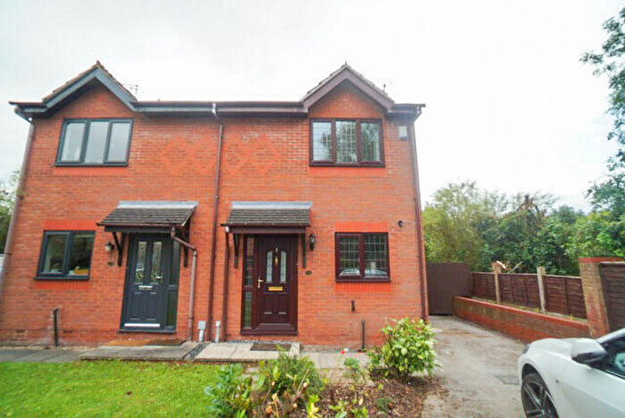 2 Bedroom Semi Detached House To Rent In Hoole Gardens, Chester, Cheshire, CH2
