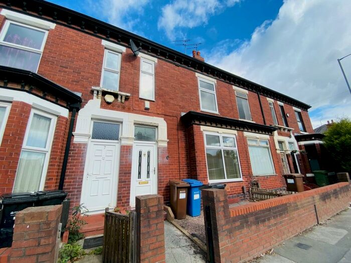 2 Bedroom Terraced House To Rent In Carrington Road, Stockport, SK1