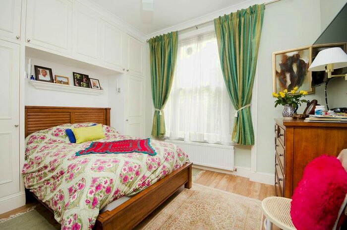 1 Bedroom Flat To Rent In Collingham Place, South Kensington, London, SW5