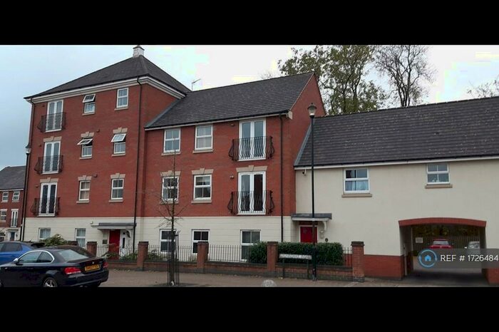 2 Bedroom Flat To Rent In Stonechat Road, Rugby, CV23