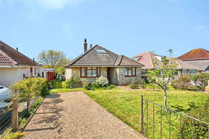 2 Bedroom Bungalow For Sale In The Fairway, Sandown, Isle Of Wight, PO36