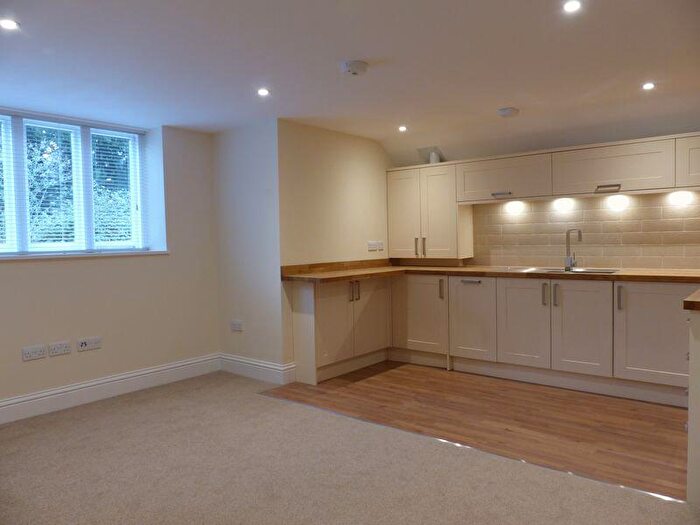 1 Bedroom Flat To Rent In Church Lane, Cranleigh, GU6