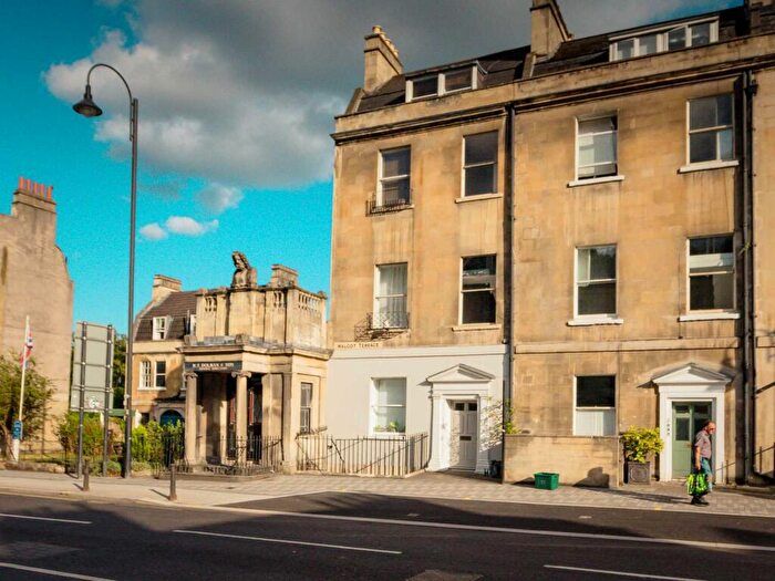 2 Bedroom Apartment To Rent In Walcot Terrace, Bath, BA1