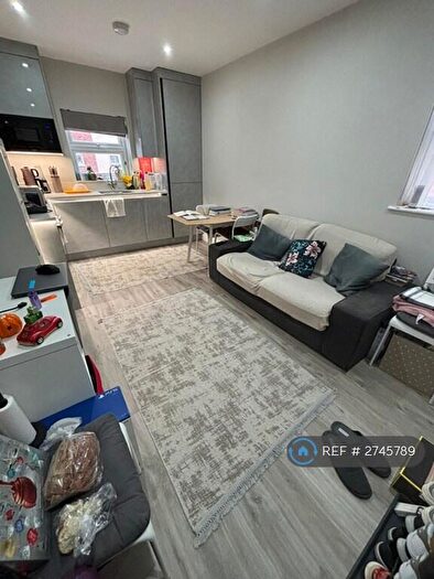 1 Bedroom Flat To Rent In Oxford Road, Reading, RG1