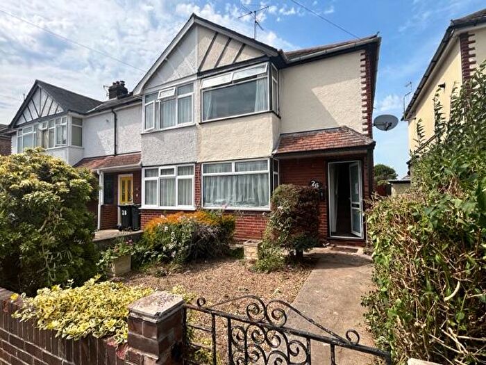 2 Bedroom End Of Terrace House To Rent In Cavendish Avenue, Colchester, CO2