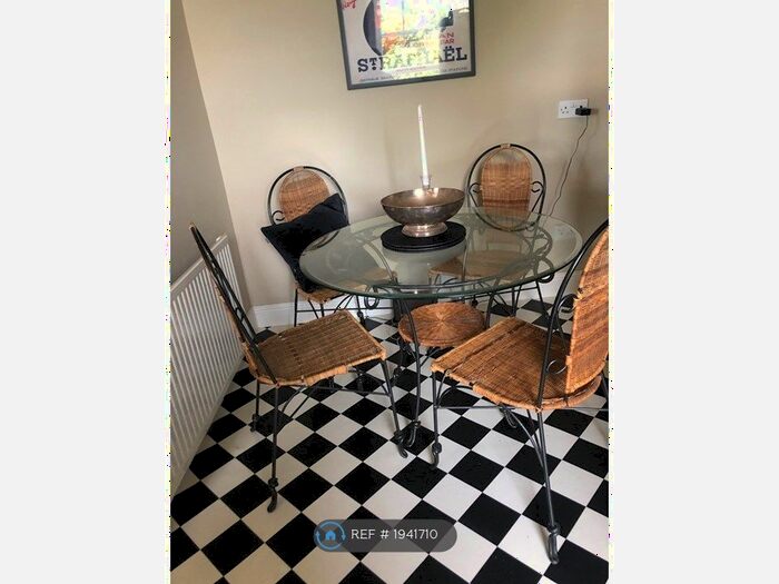 2 Bedroom Flat To Rent In Park Street, Bath, BA1