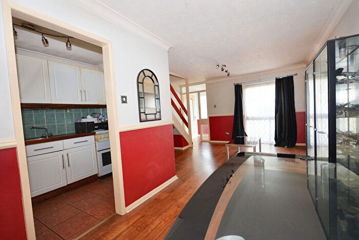 2 Bedroom Terraced House For Sale In Baileys Field, Ashford, TN23