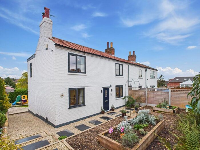 3 Bedroom Semi Detached House For Sale In Carlton Hill, Carlton, Nottingham, NG4