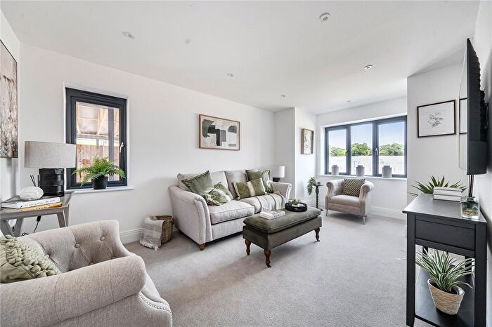 3 Bedroom Semi-Detached House For Sale In Minorca Road, Deepcut, Camberley, GU16