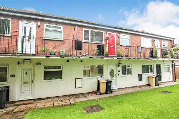 1 Bedroom Flat For Sale In Alexandria Drive, Westhoughton, Bolton, BL5
