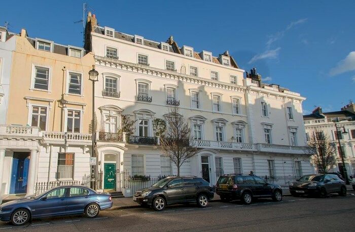 2 Bedroom Flat To Rent In Denbigh Street, London, SW1V