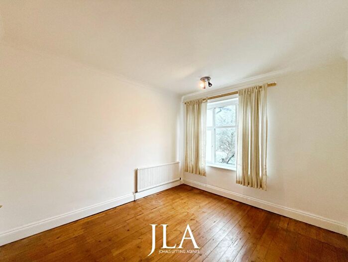 1 Bedroom Flat To Rent In Flat, London Road, Leicester, LE2