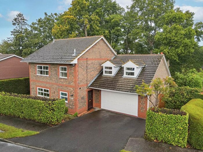 5 Bedroom Detached House To Rent In Lime Kiln Road, Mannings Heath, RH13
