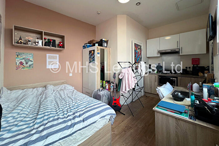 Studio To Rent In Studio, Lovell Park Halls, Leeds, LS7