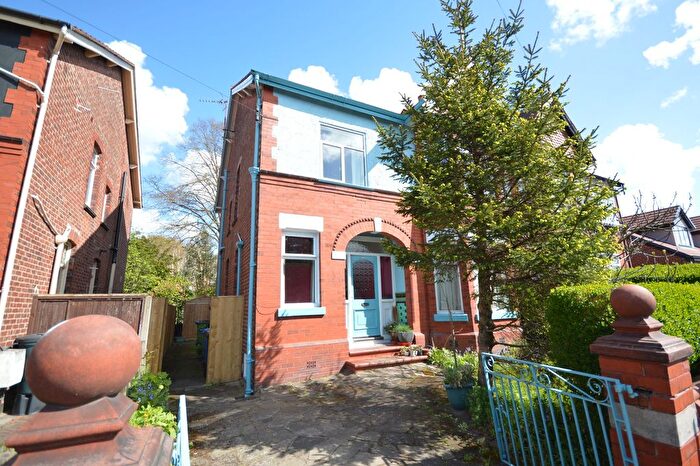 4 Bedroom Semi Detached House For Sale In Stanley Road, Stockport, SK4