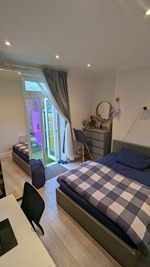 1 Bedroom Flat To Rent In West Kensington, Talgarth Road, Db, W14