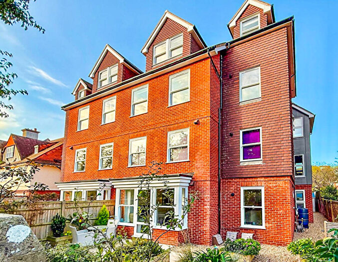 2 Bedroom Apartment For Sale In Glebe Court, Grassington Road, Eastbourne, East Sussex, BN20
