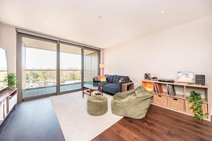 1 Bedroom Apartment To Rent In Palmer Road, London, SW11