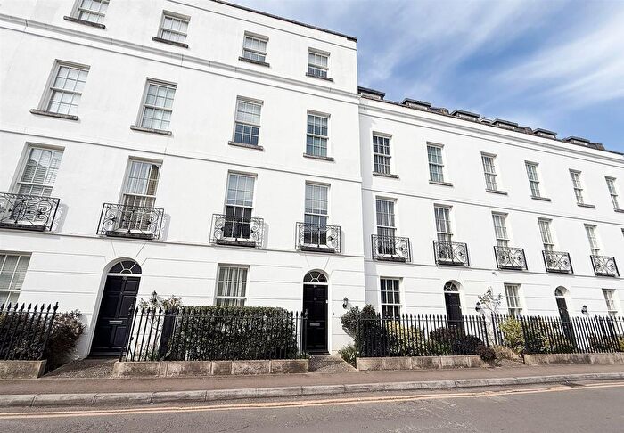 4 Bedroom Terraced House To Rent In Gloucester Place, Cheltenham, GL52