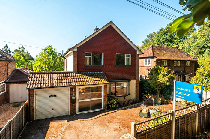 3 Bedroom Detached House For Sale In Oxted Green, Milford, Godalming, Surrey, GU8