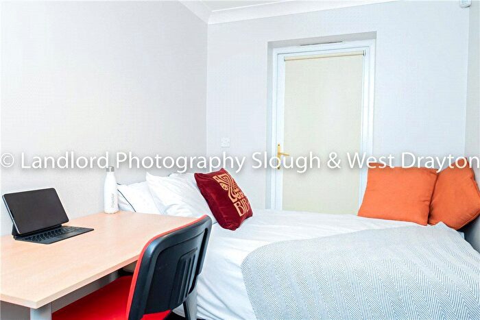 1 Bedroom Property To Rent In Cabell Road, Guildford, Surrey, GU2