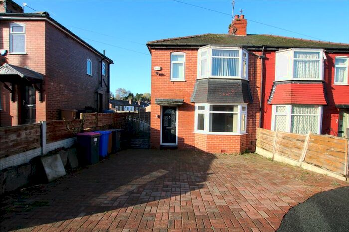 3 Bedroom Semi-Detached House To Rent In Tellson Close, Salford, Greater Manchester, M6