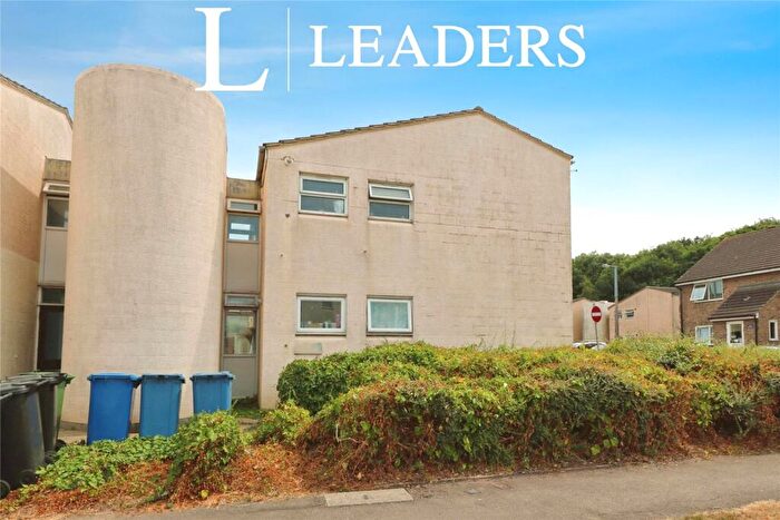 3 Bedroom Apartment For Sale In Milwards, Harlow, Essex, CM19