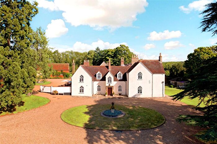 7 Bedroom Detached House For Sale In Church Road, Maulden, Bedfordshire, MK45