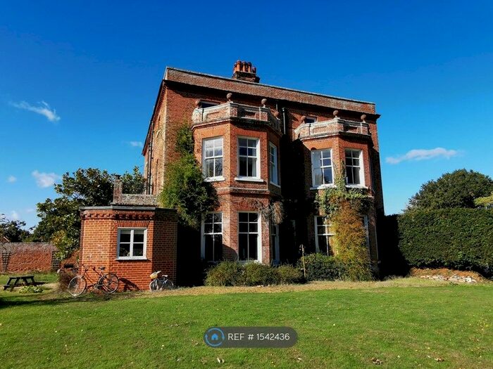 2 Bedroom Flat To Rent In Ditchingham House, Ditchingham, Bungay, NR35