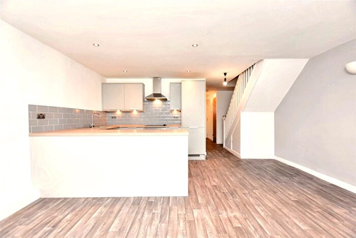 3 Bedroom Terraced House For Sale In Ashlea Green, Leeds, West Yorkshire, LS13